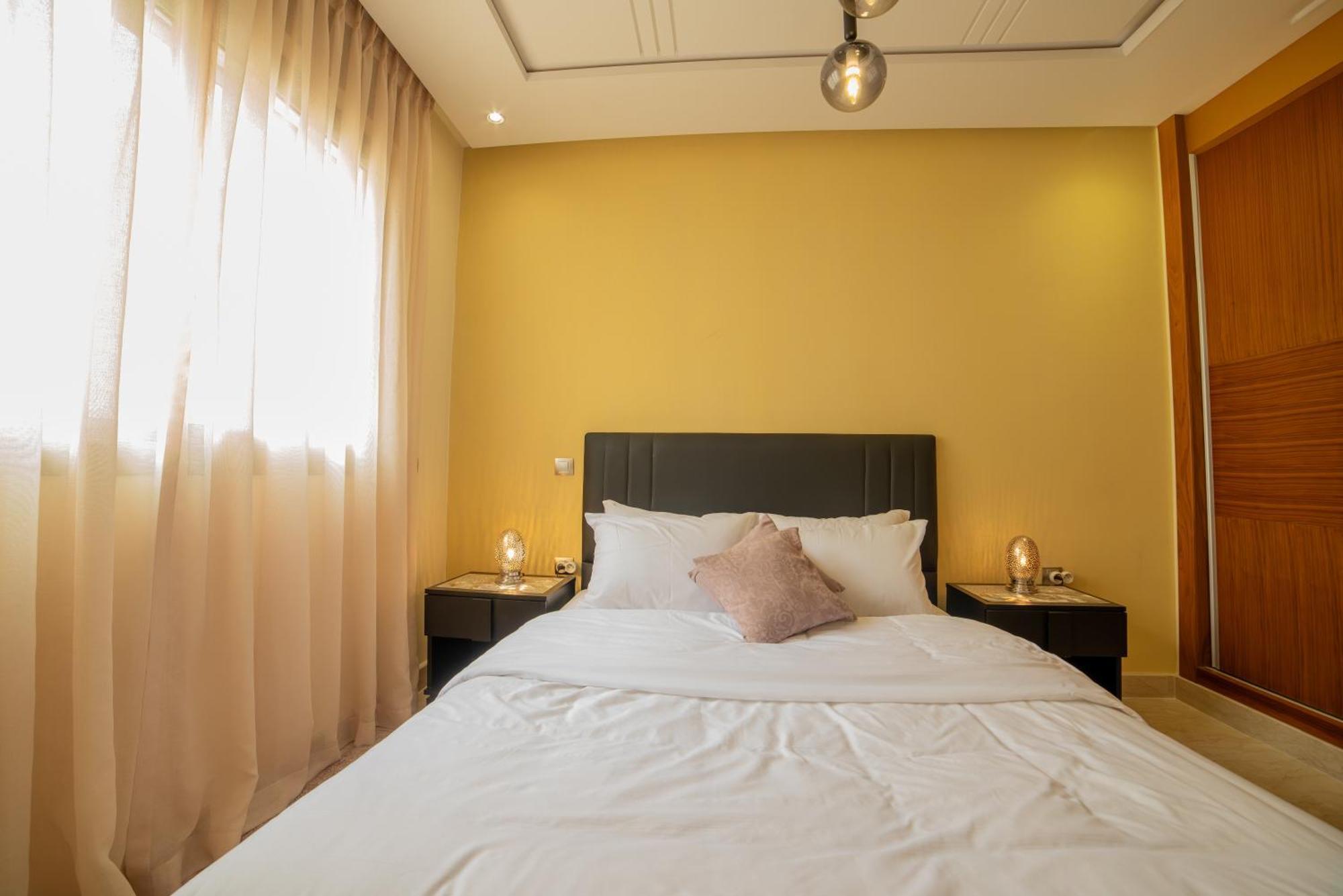 Luxury Seafront Apartment 101Sqm With Wi-Fi And Parking Agadir Esterno foto