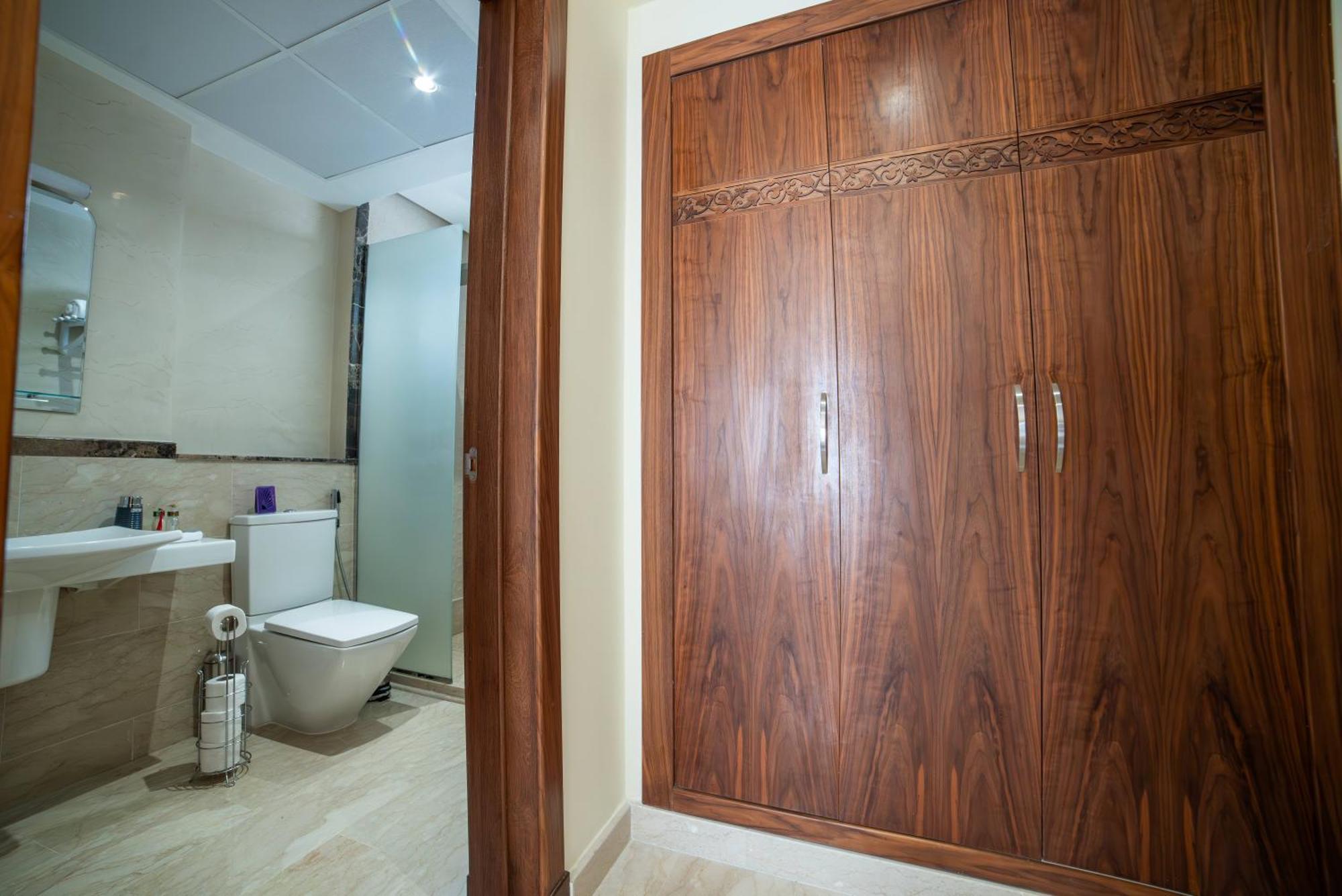 Luxury Seafront Apartment 101Sqm With Wi-Fi And Parking Agadir Esterno foto