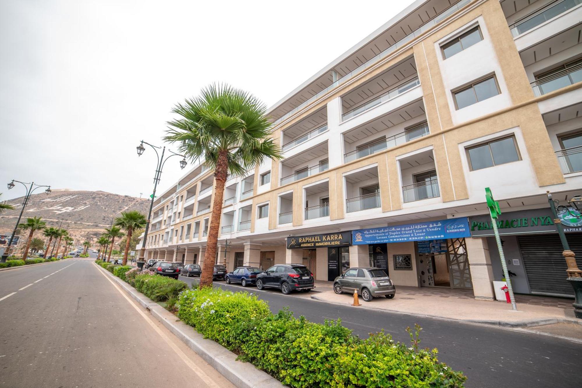 Luxury Seafront Apartment 101Sqm With Wi-Fi And Parking Agadir Esterno foto